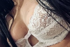 Magalie live escort in Shively Kentucky